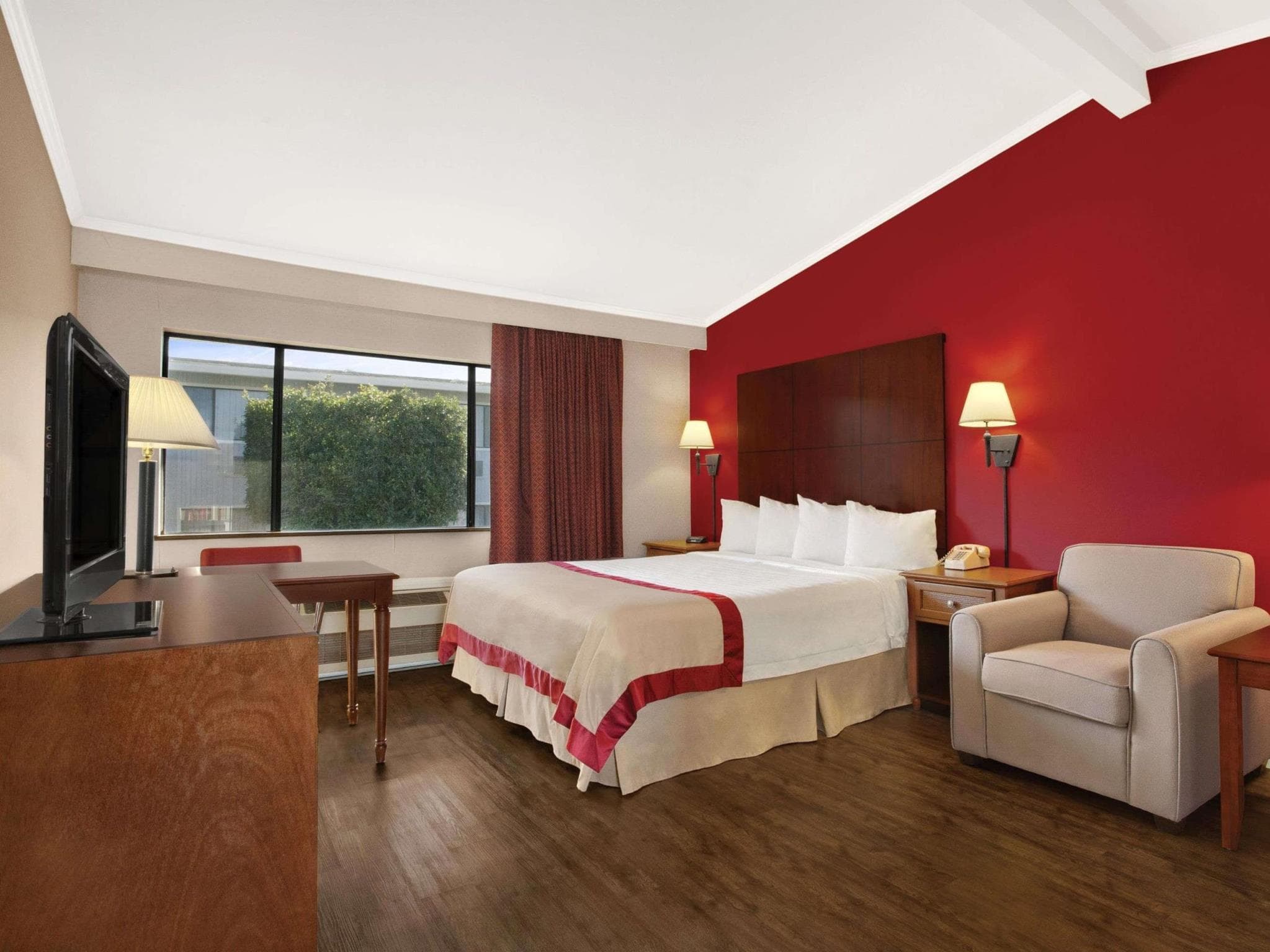Ramada by Wyndham Torrance photo 2
