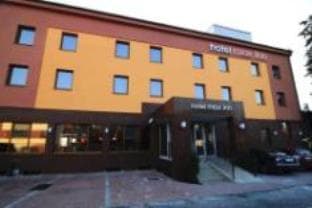 Hotel Max Inn