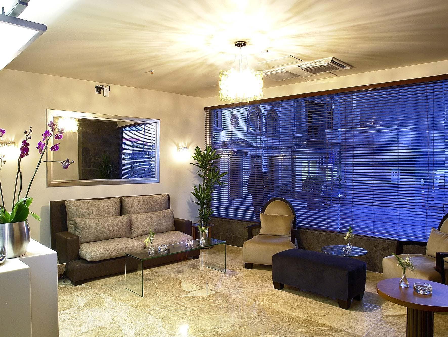 Ramada by Wyndham Istanbul Pera photo 4