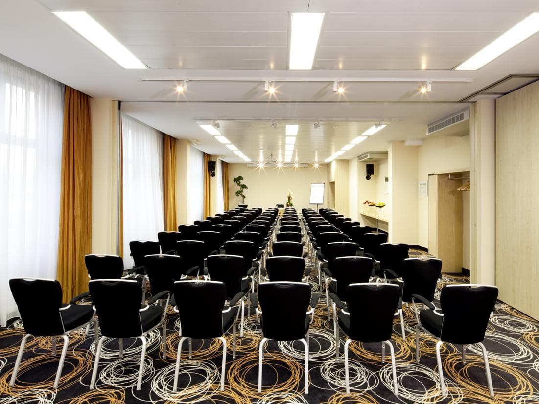 Movenpick Hotel Nuremberg-Airport photo 5
