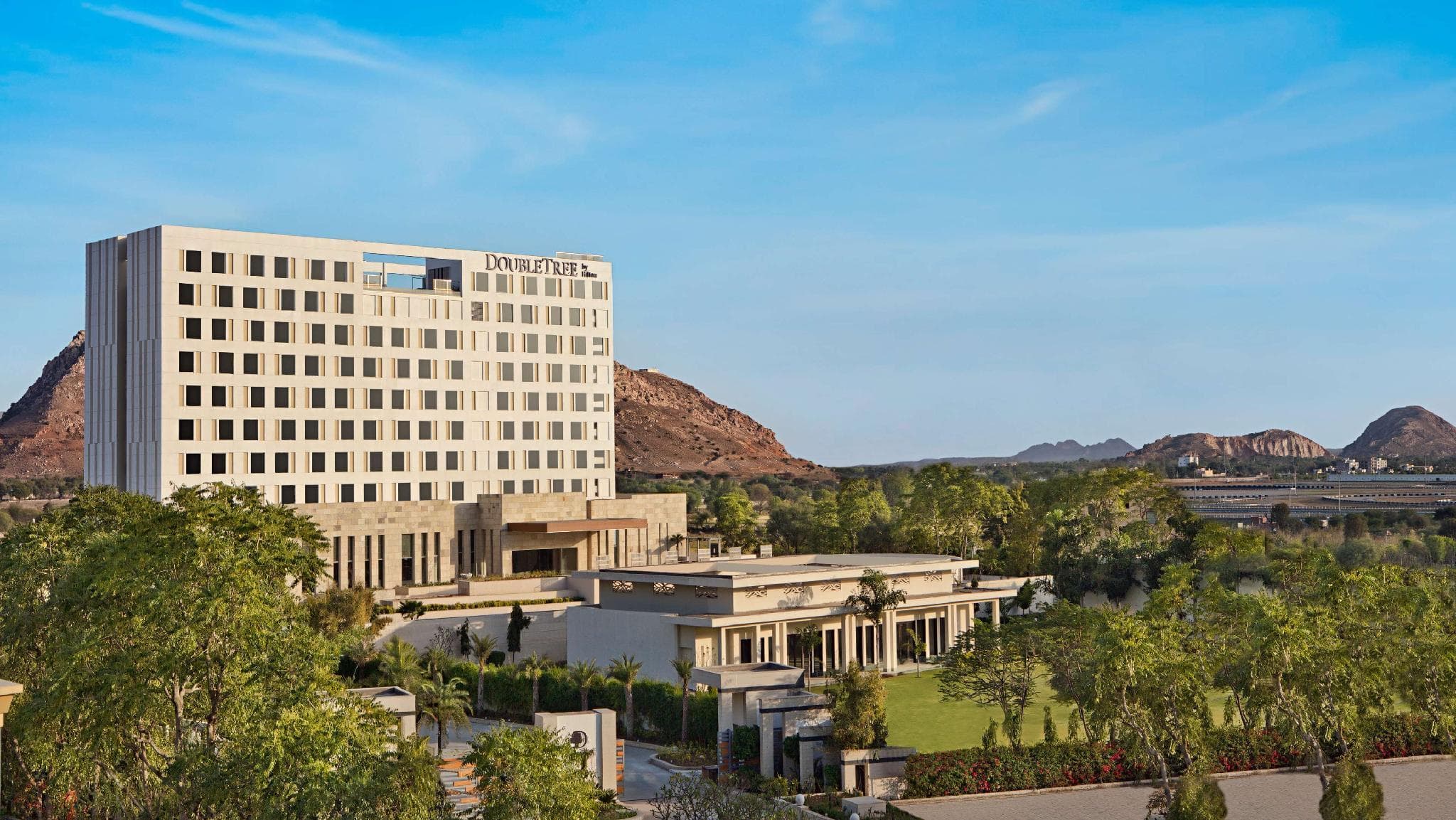 DoubleTree by Hilton Jaipur Amer photo 3