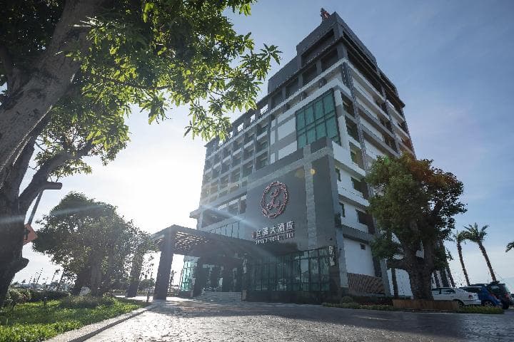 Grand Hotel Lili photo 3