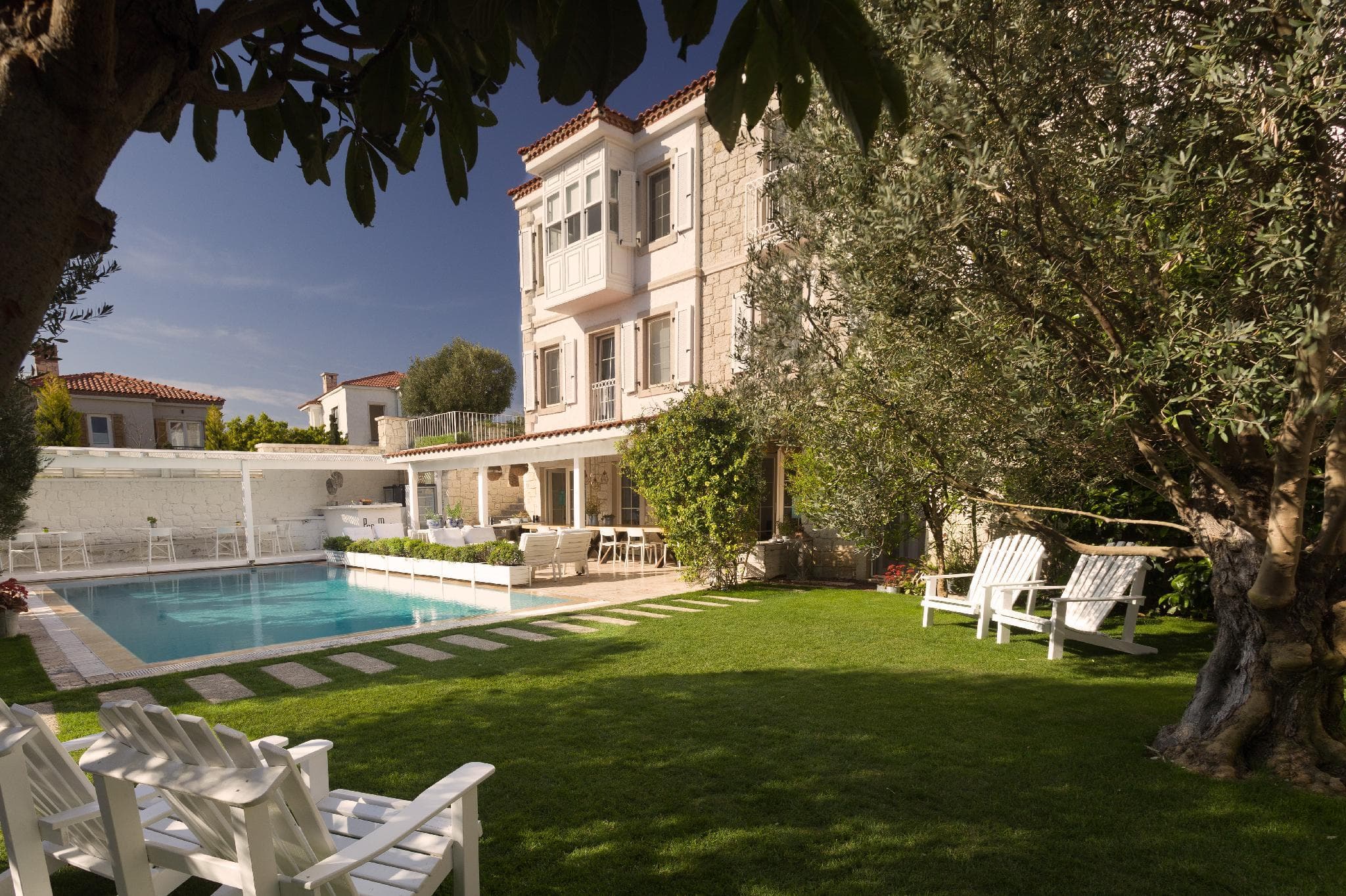 Peremere Alaçati Otel