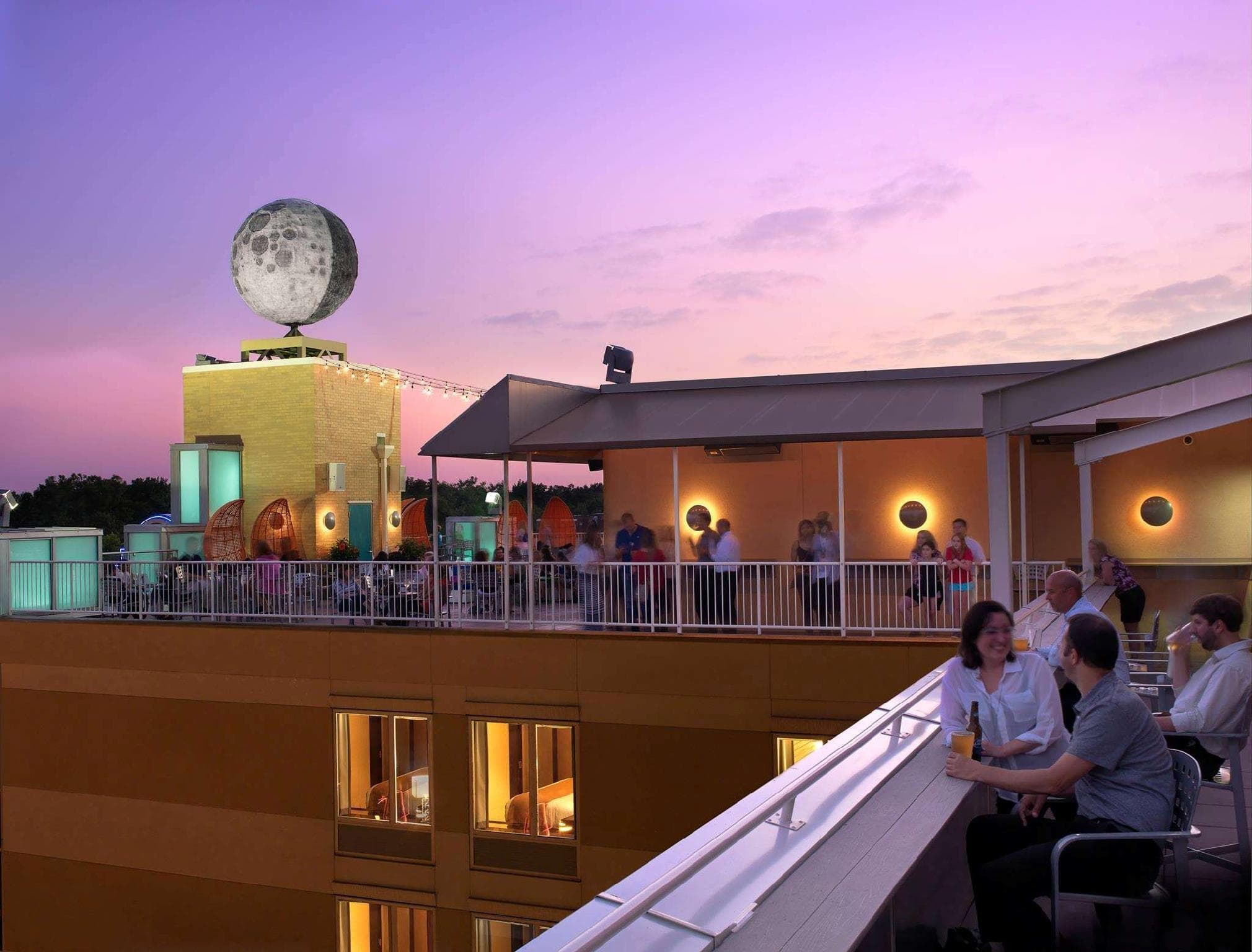 Moonrise Hotel photo 4