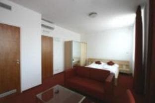 Hotel Ruby Blue photo 2