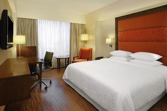 Four Points by Sheraton Ahmedabad photo 2