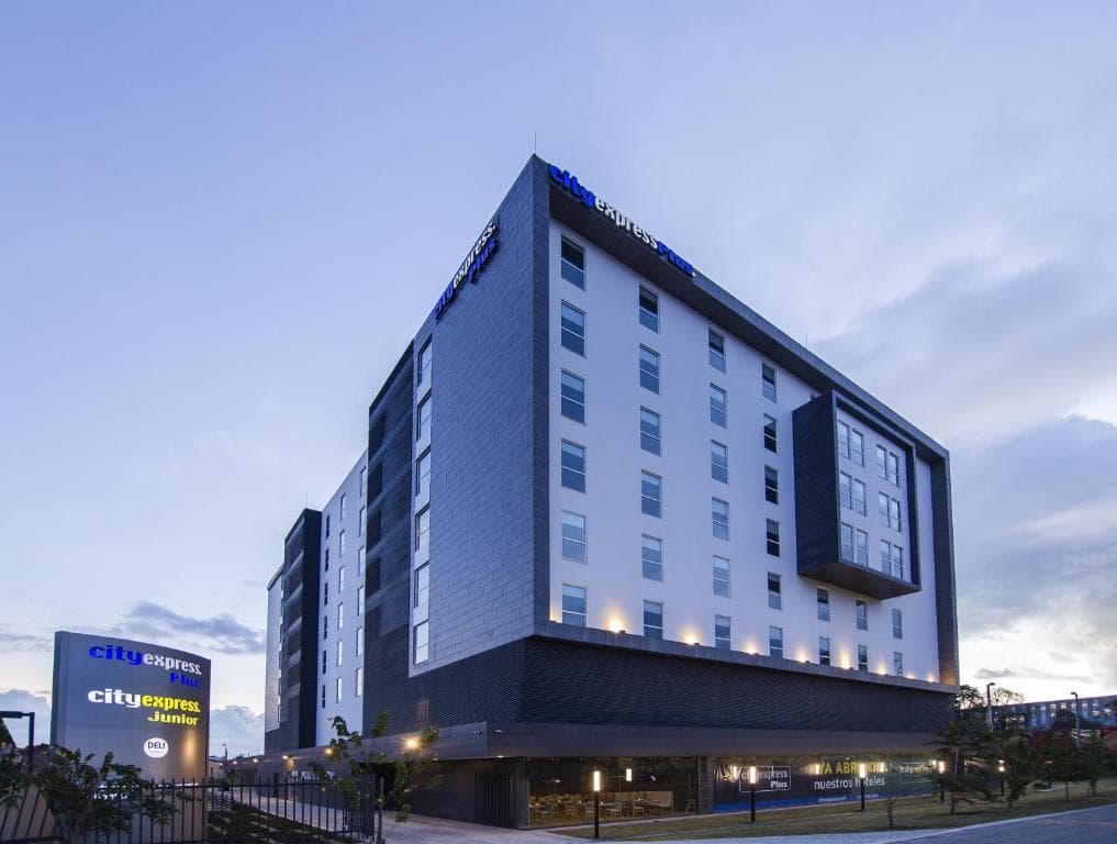 City Express Plus by Marriott Bogota Aeropuerto