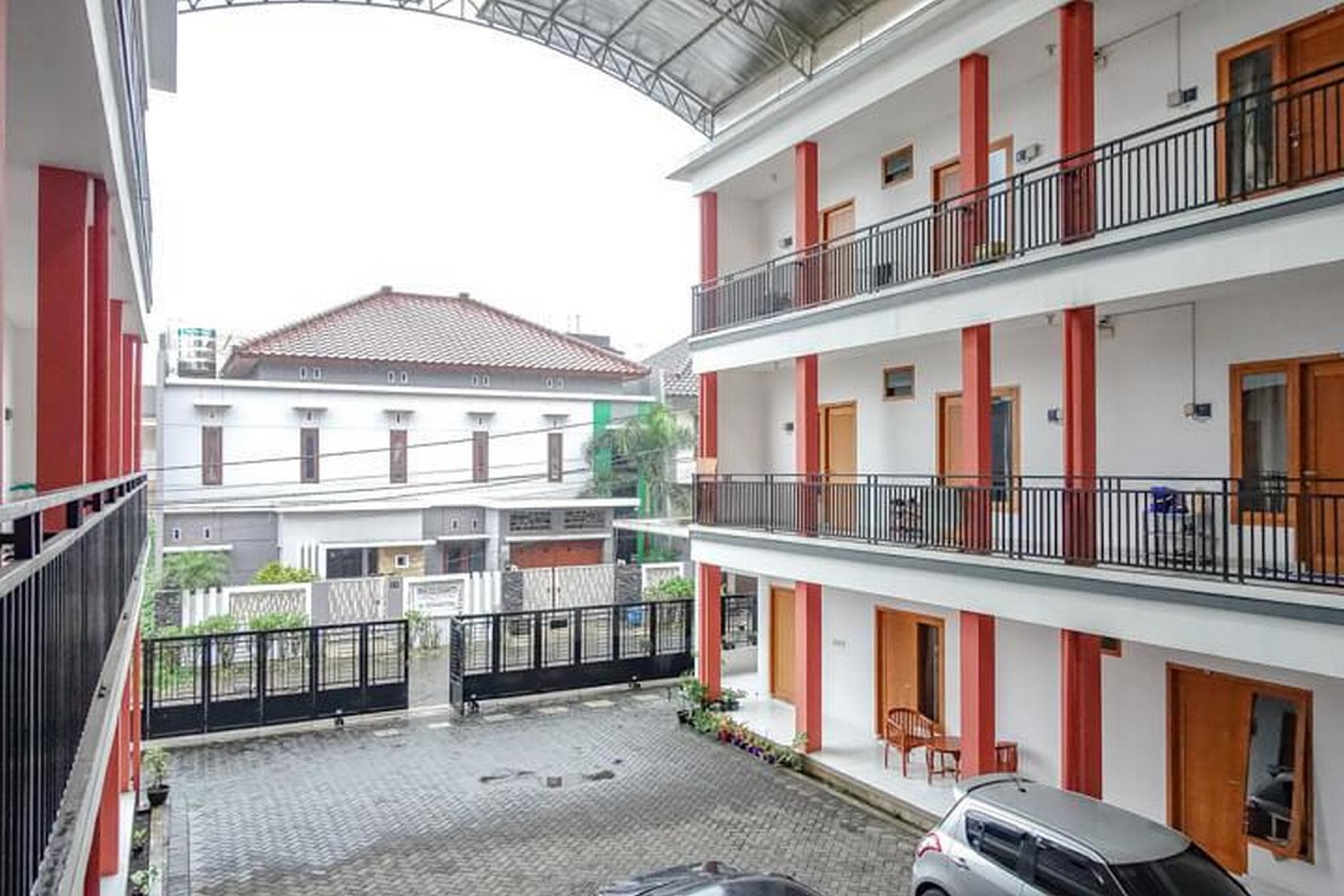 Sofia Residence Syariah Mitra RedDoorz photo 5