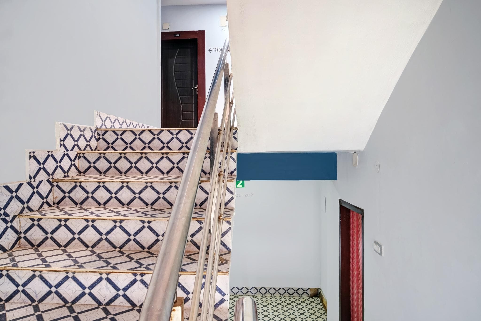 Super Hotel O Noonmati Guwahati Formerly Hotel Sundari photo 4