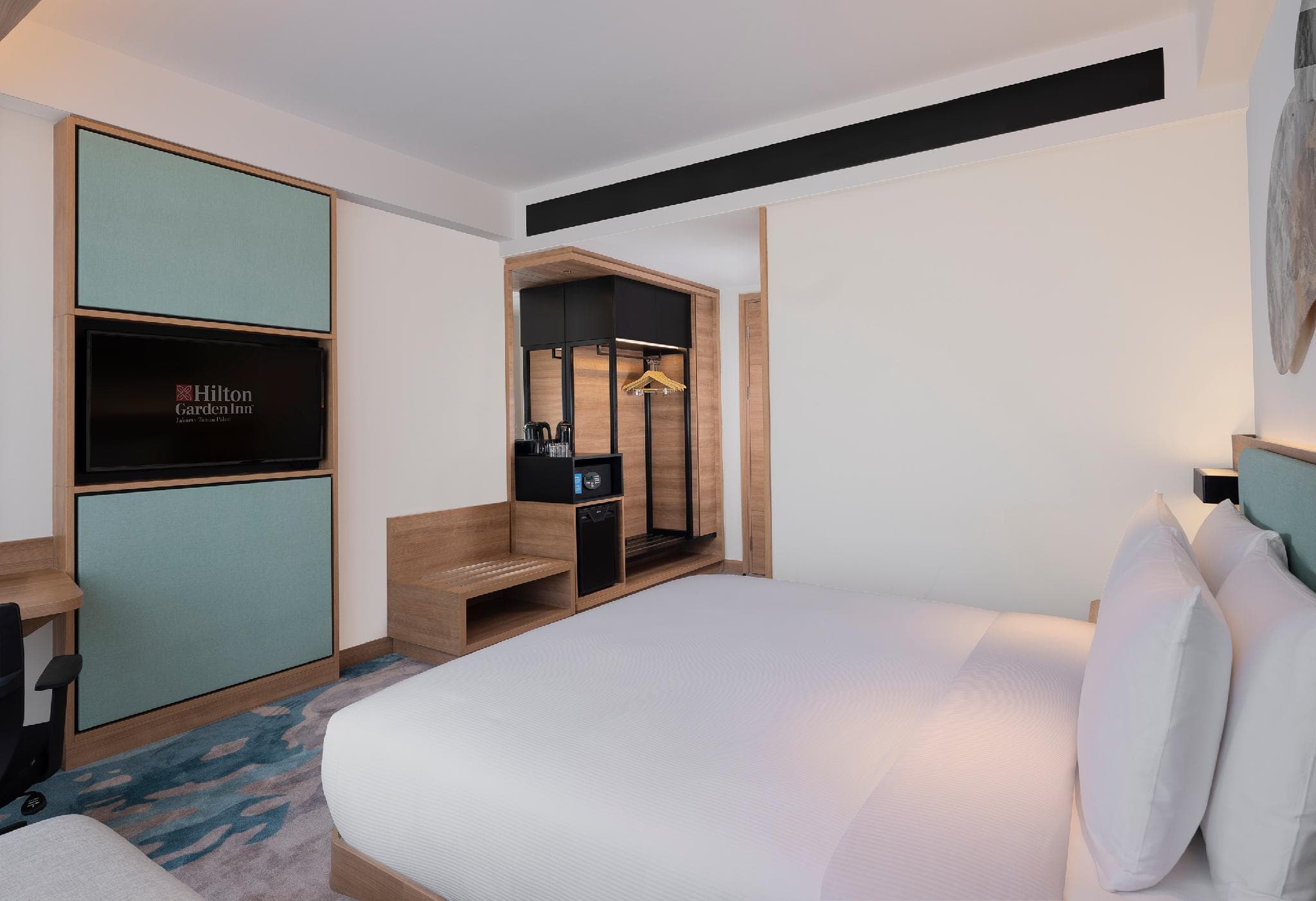 Hilton Garden Inn Jakarta Taman Palem photo 2