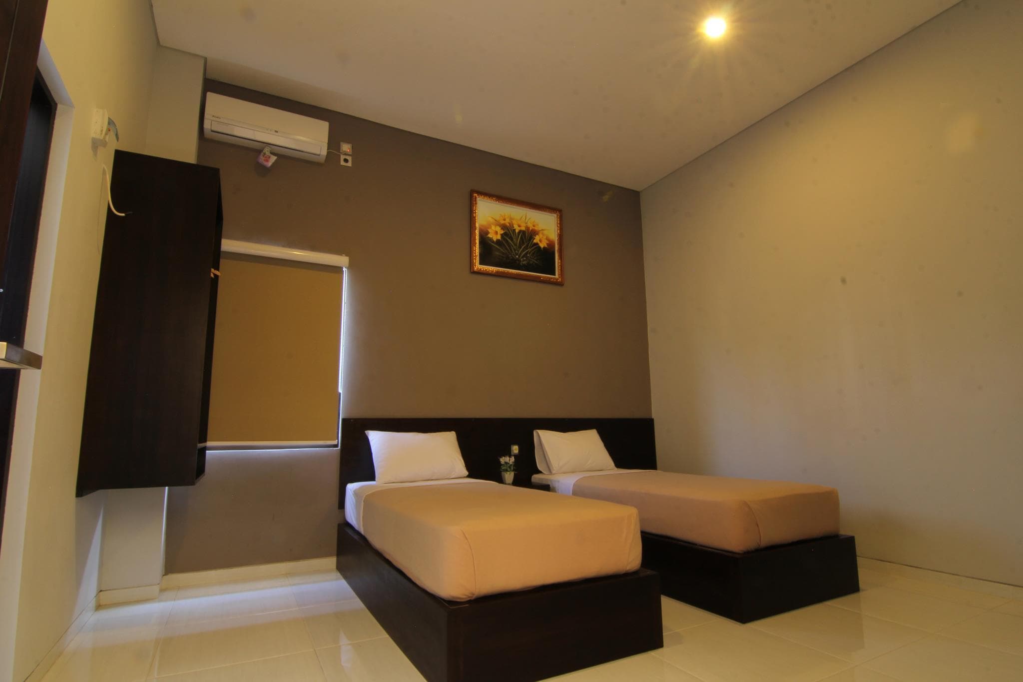 MANDARI HOTEL SINGARAJA photo 4