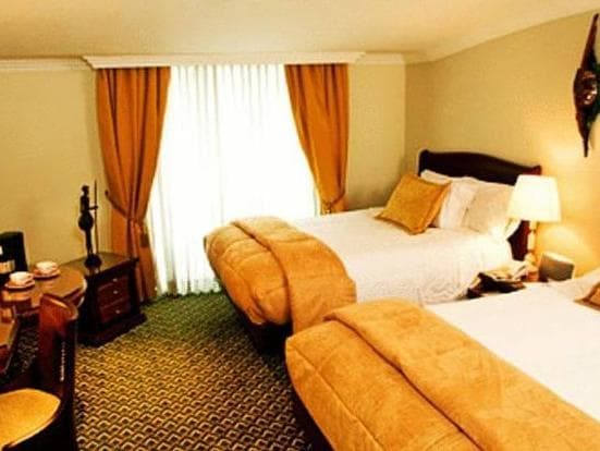 Hotel Embassy Park photo 3