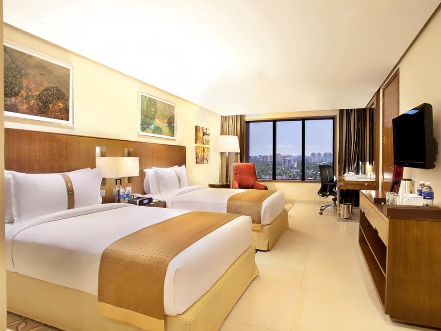 Holiday Inn Cochin By IHG photo 2