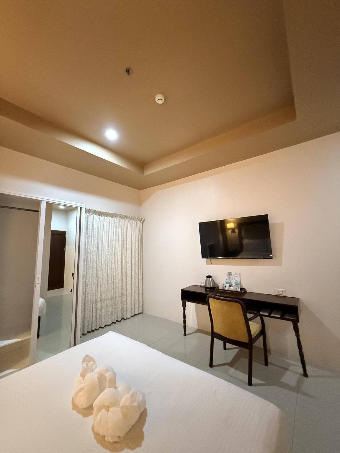 Sierra Hotel photo 2