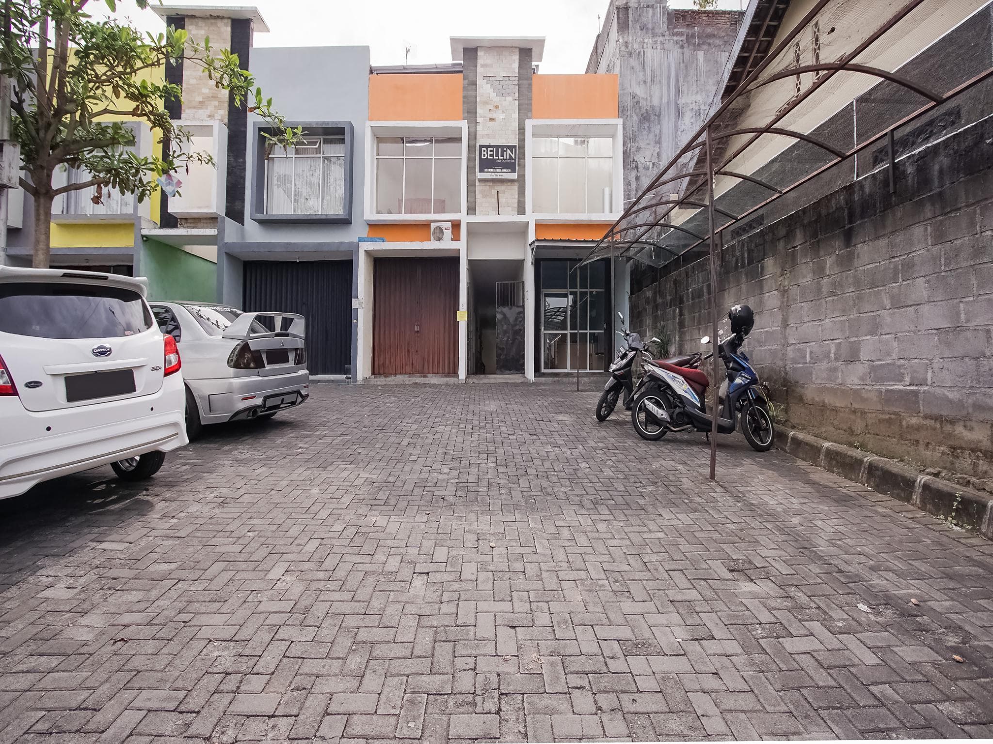 OYO 3788 Bellinn Kost Exclusive photo 5