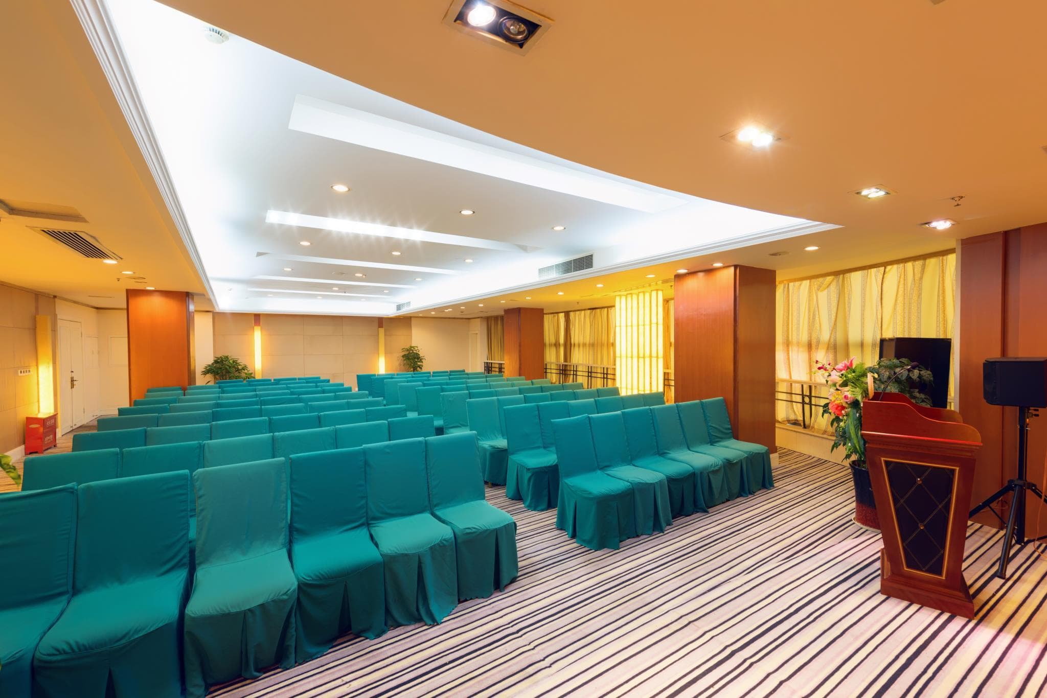 jingruigolden harbor hotel photo 4