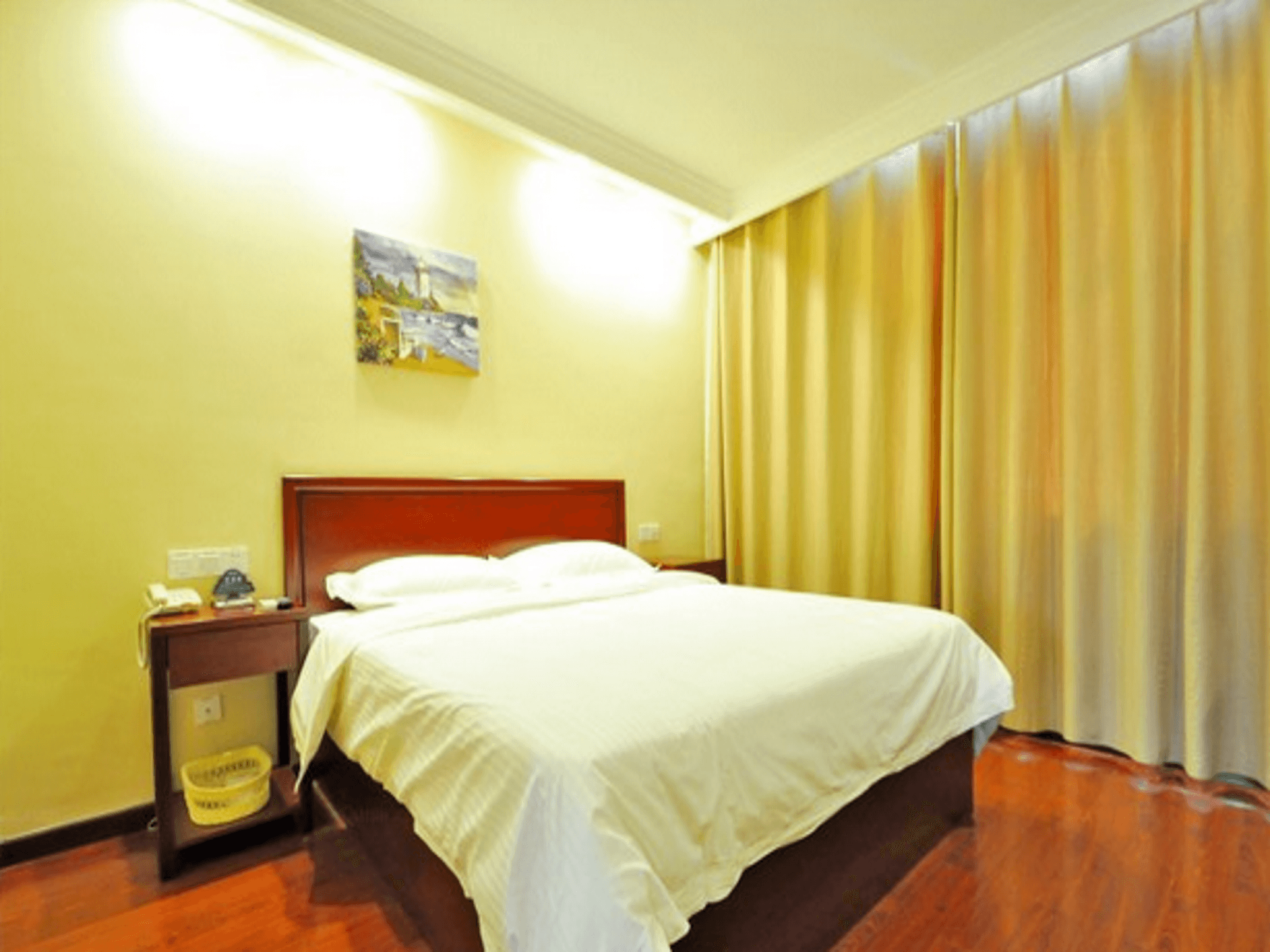 GreenTree Inn LinYi Yitang Town Shuangling Road Express Hotel photo 5