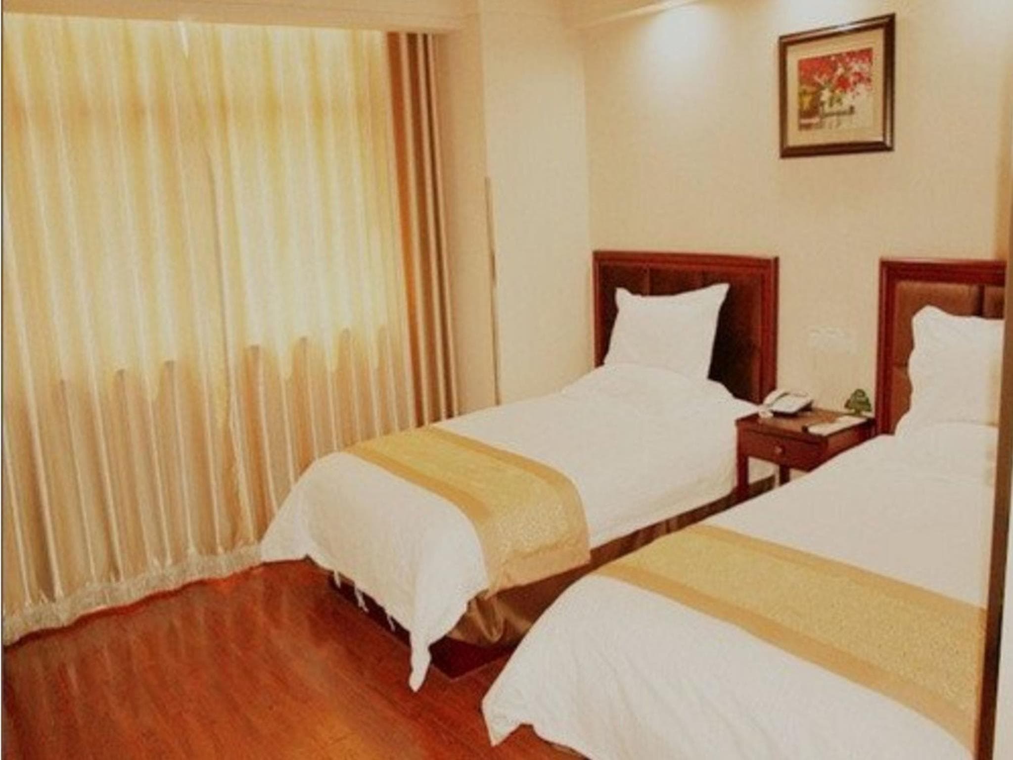GreenTree Inn Yancheng Dongtai Railway Station Beihai East Road Express Hotel photo 3