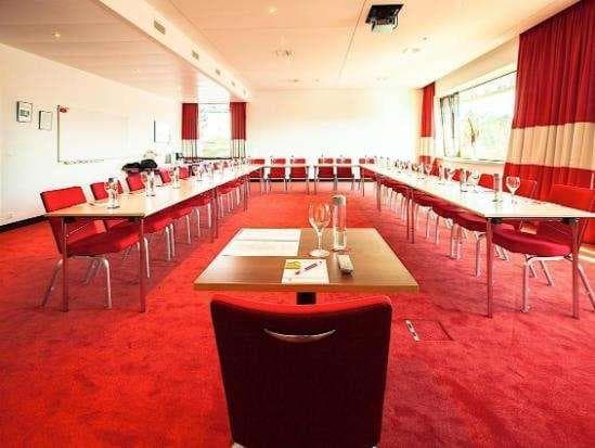 Airport Hotel Basel-Worldhotel photo 3