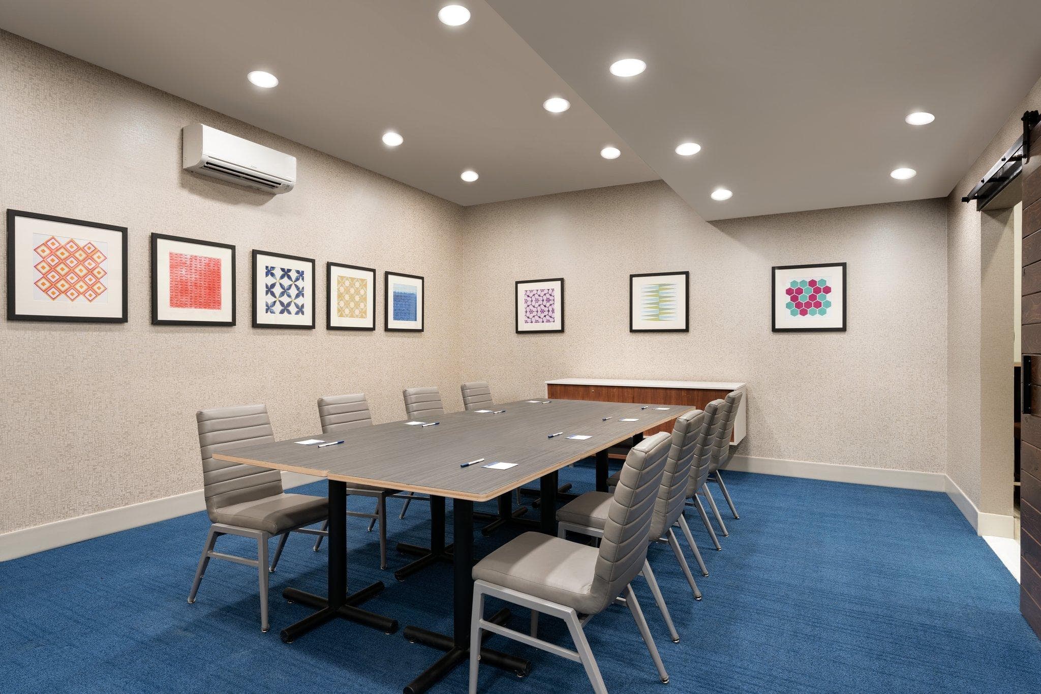 Holiday Inn Express Jamaica - JFK AirTrain - NYC By IHG photo 5