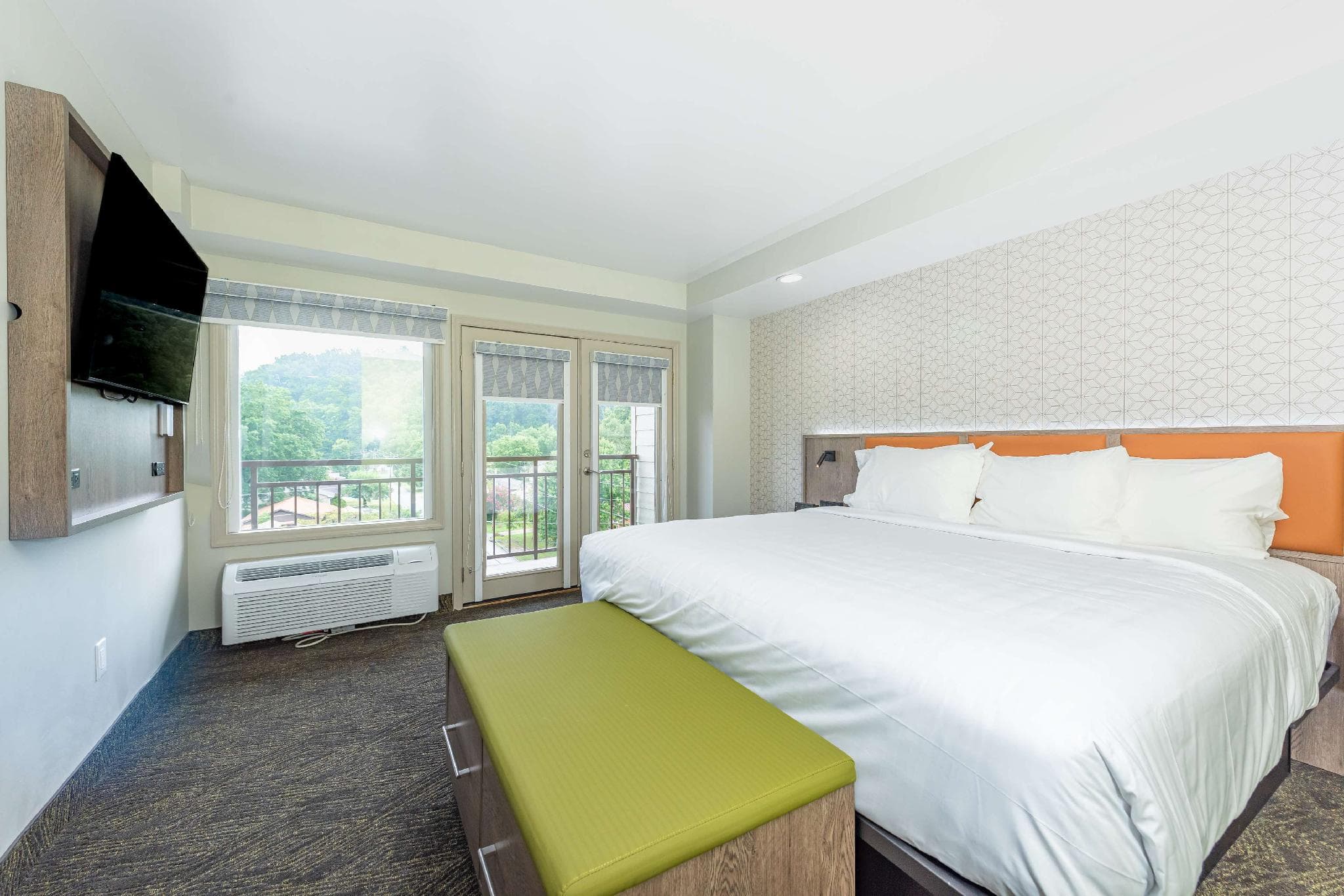 Best Western Plus Apple Valley Lodge Pigeon Forge photo 2