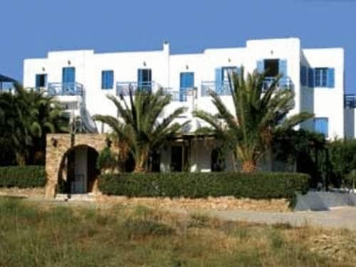 Dilino Hotel Studios