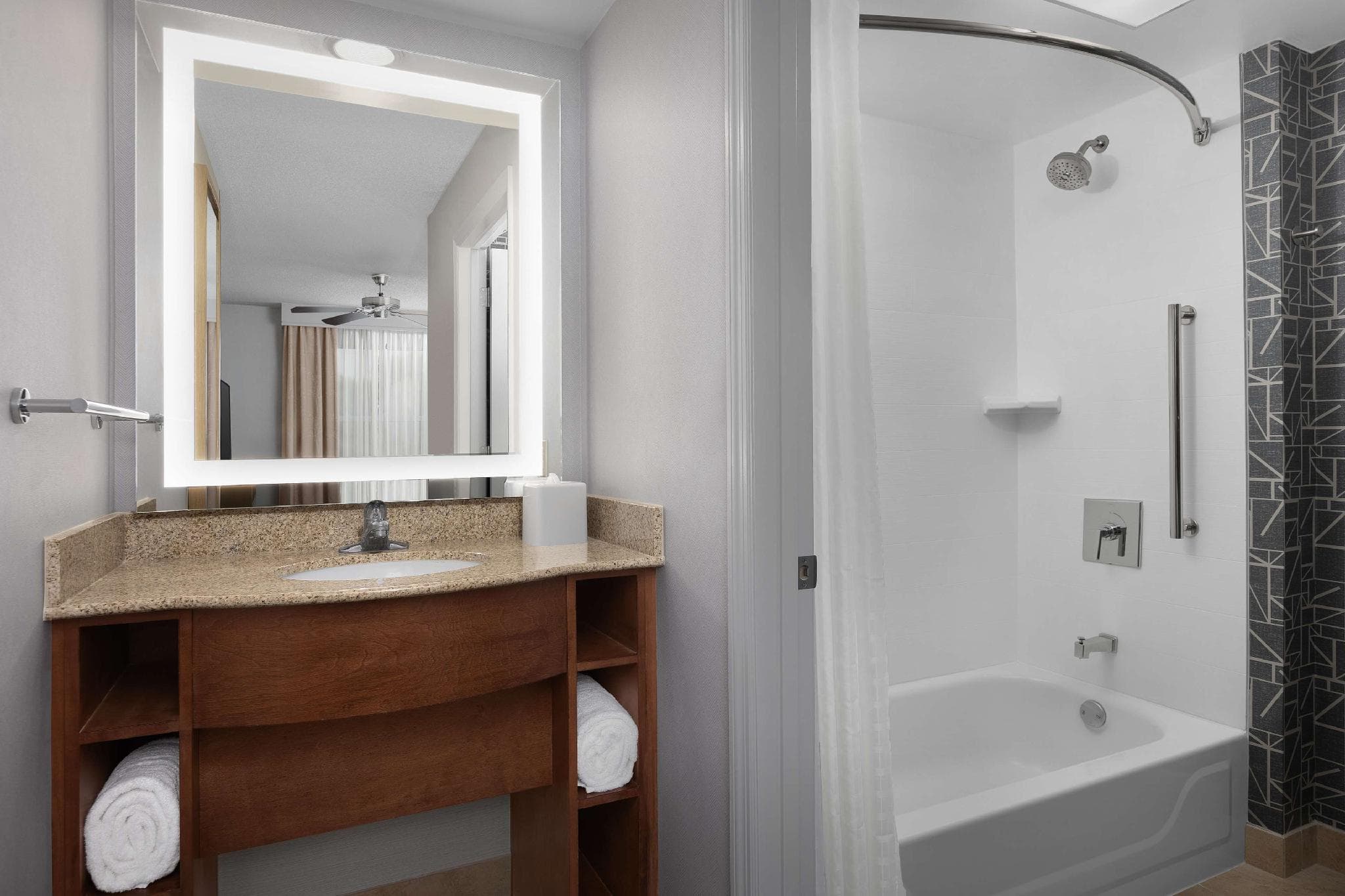 Homewood Suites by Hilton Raleigh - Durham AP/Research Triangle photo 2