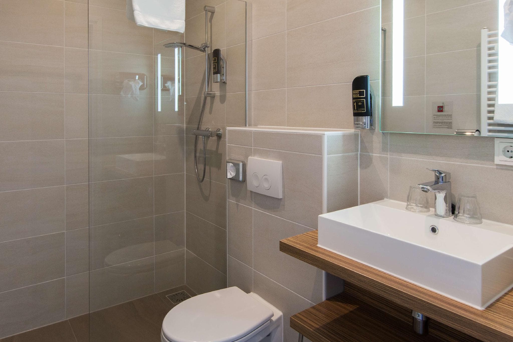 Best Western Hotel Den Haag photo 2