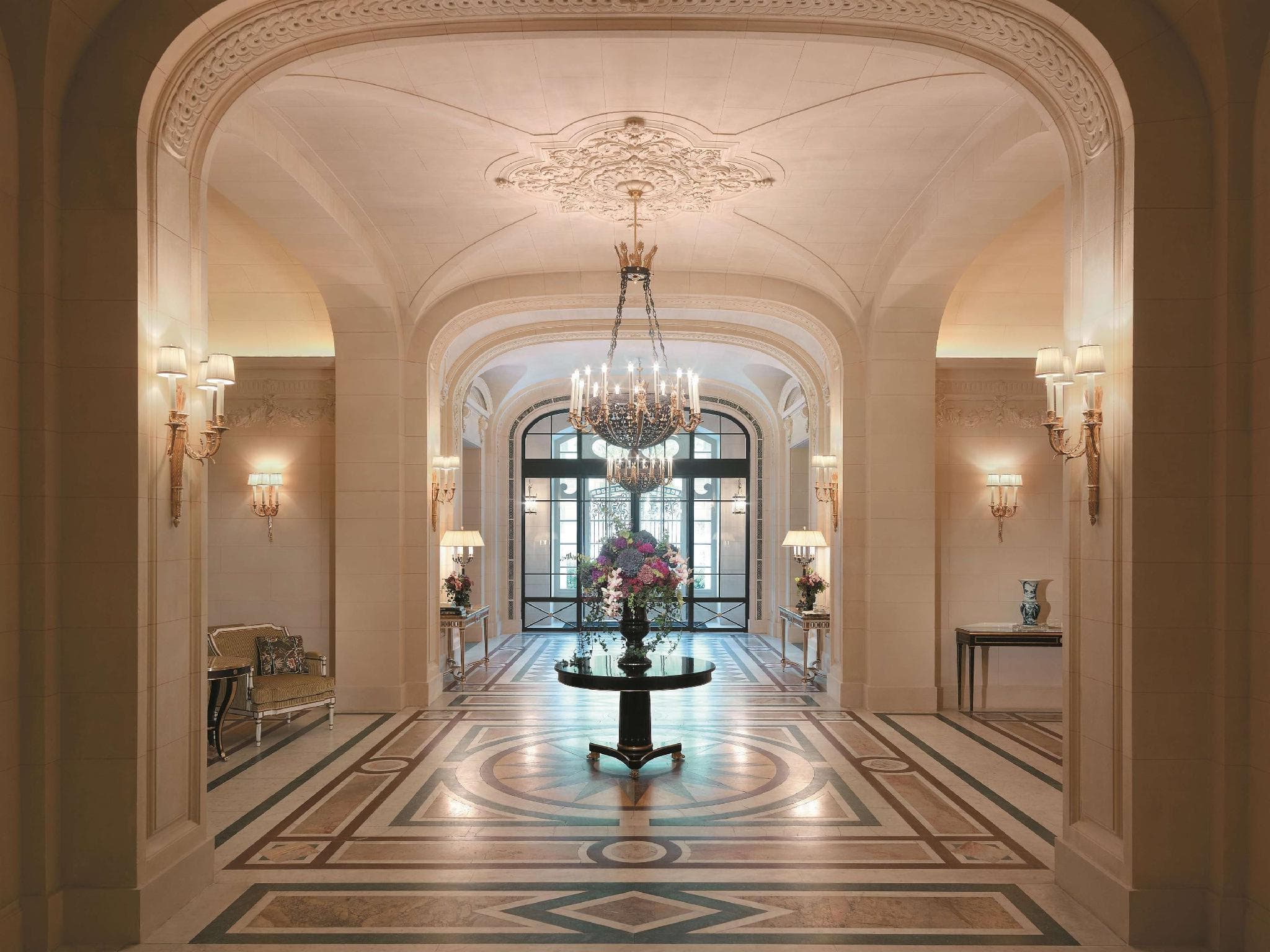 Shangri-La Hotel, Paris photo 2