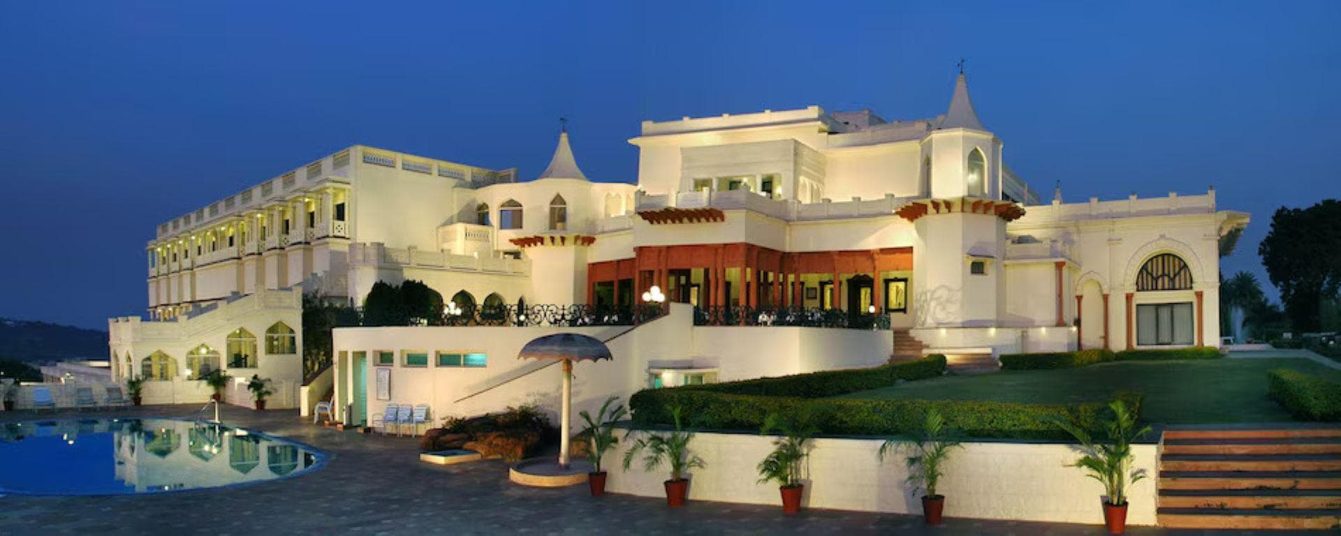 Noor Us Sabah Palace