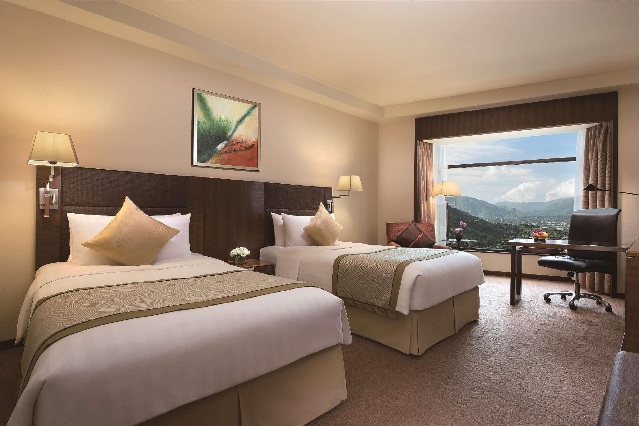 Shangri-La Shenzhen photo 2