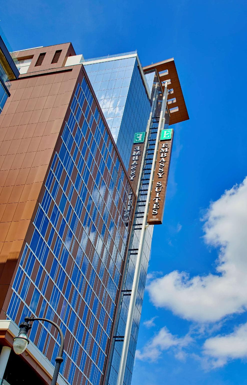 Embassy Suites by Hilton Nashville Downtown photo 4