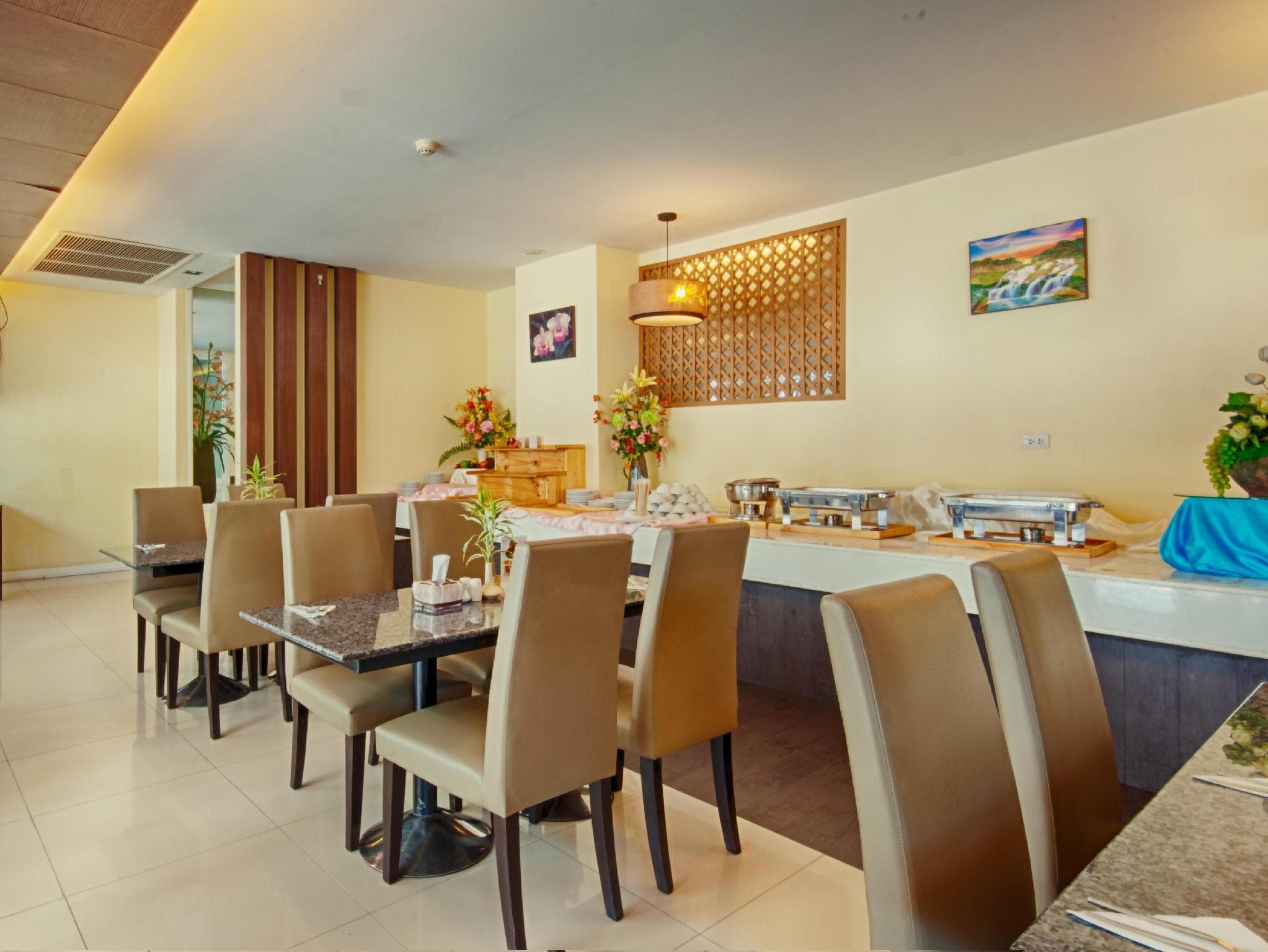TM Land Hotel photo 3