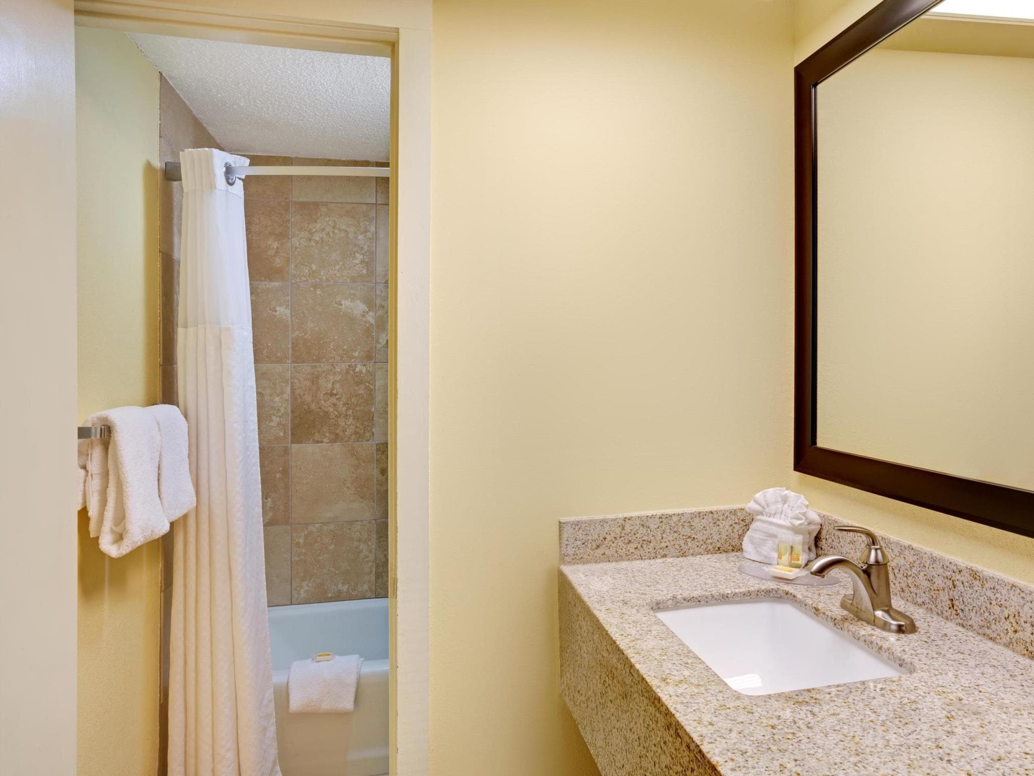 Gatlinburg River Inn photo 2