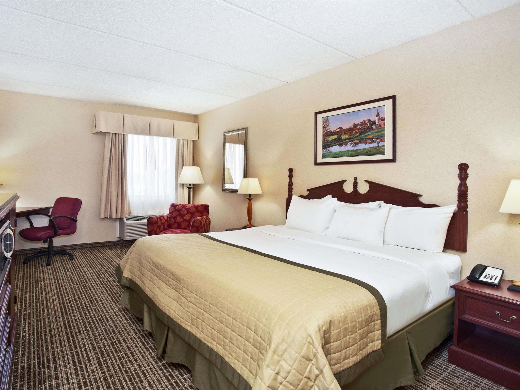Baymont by Wyndham Knoxville/Cedar Bluff photo 3