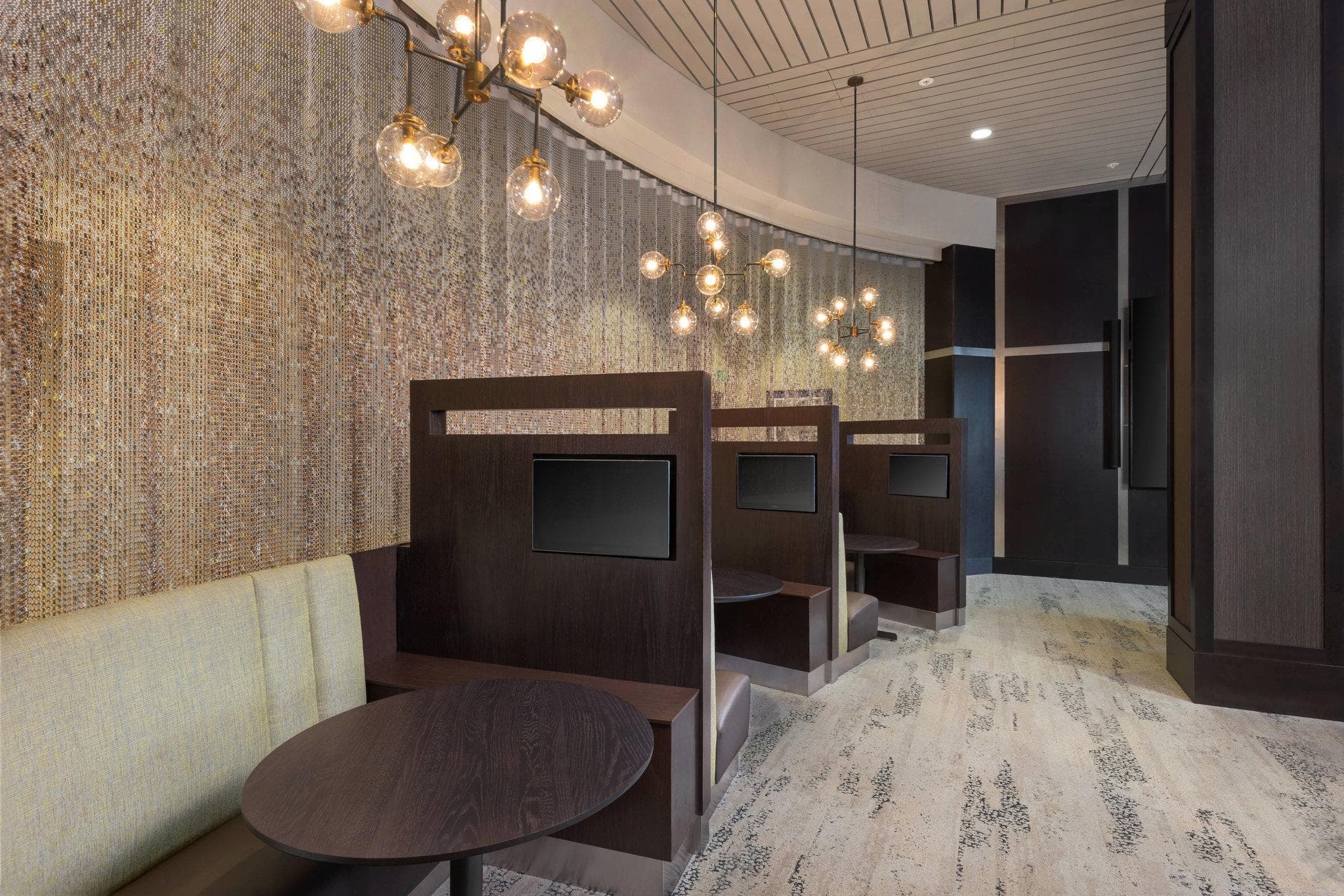 Courtyard by Marriott Greenville Downtown photo 5