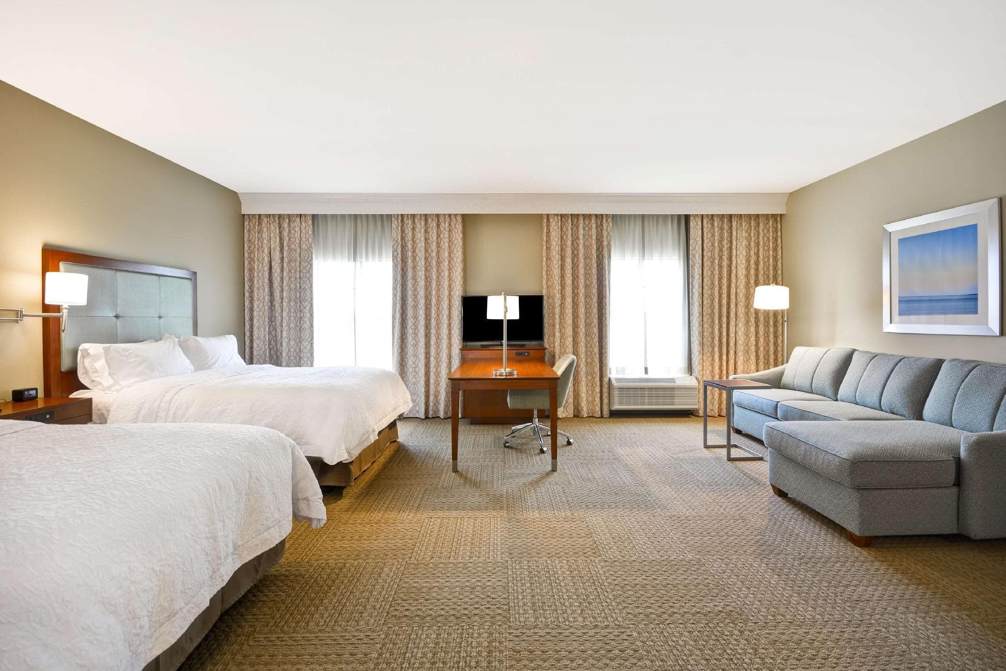 Hampton Inn & Suites Charleston Airport photo 2