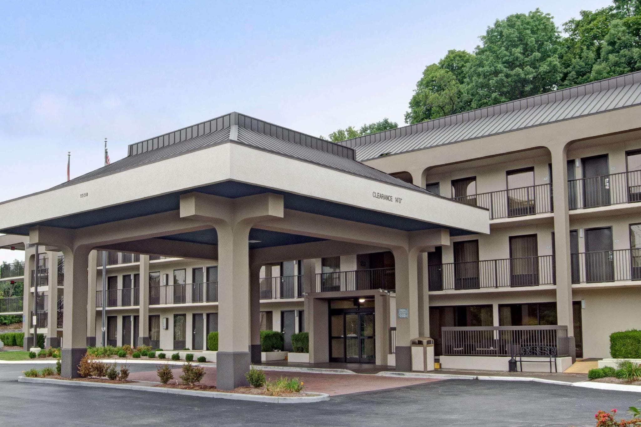Baymont by Wyndham Nashville Airport/ Briley photo 5