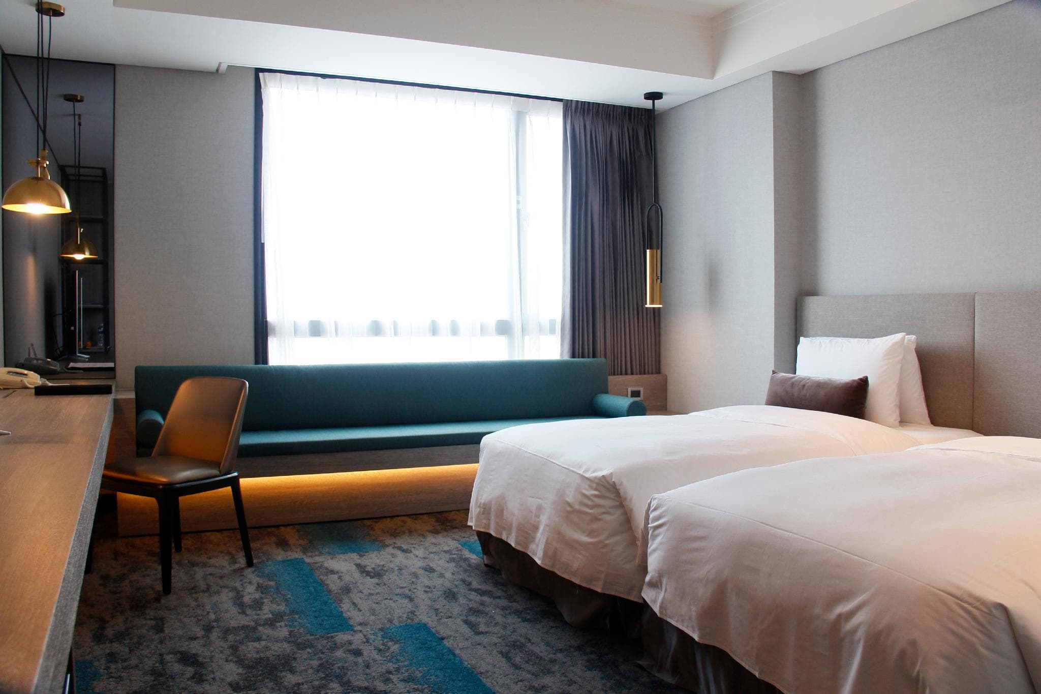 Queena Plaza Hotel photo 2