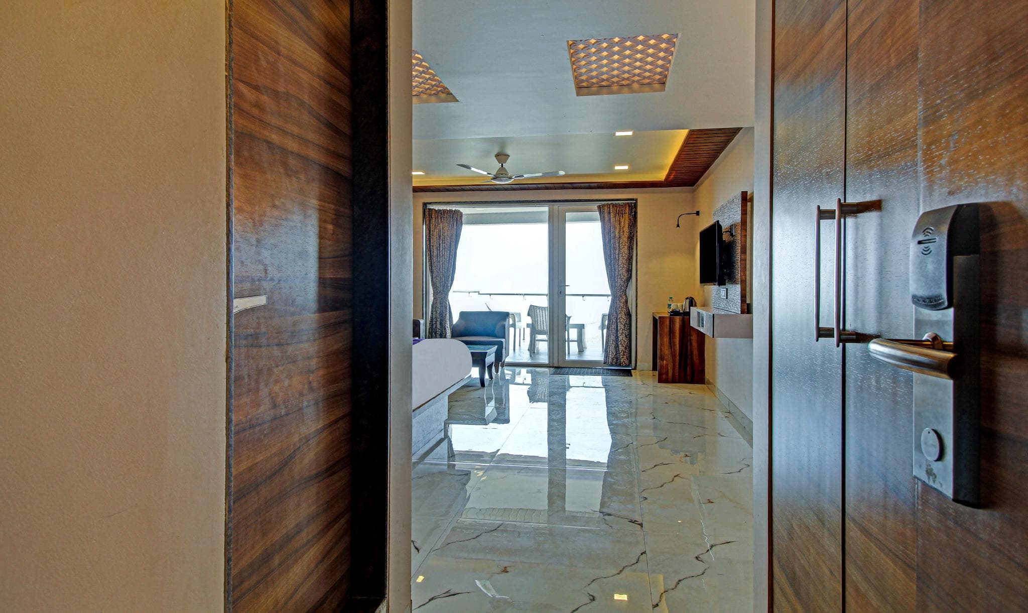 Hotel Nivanta photo 2