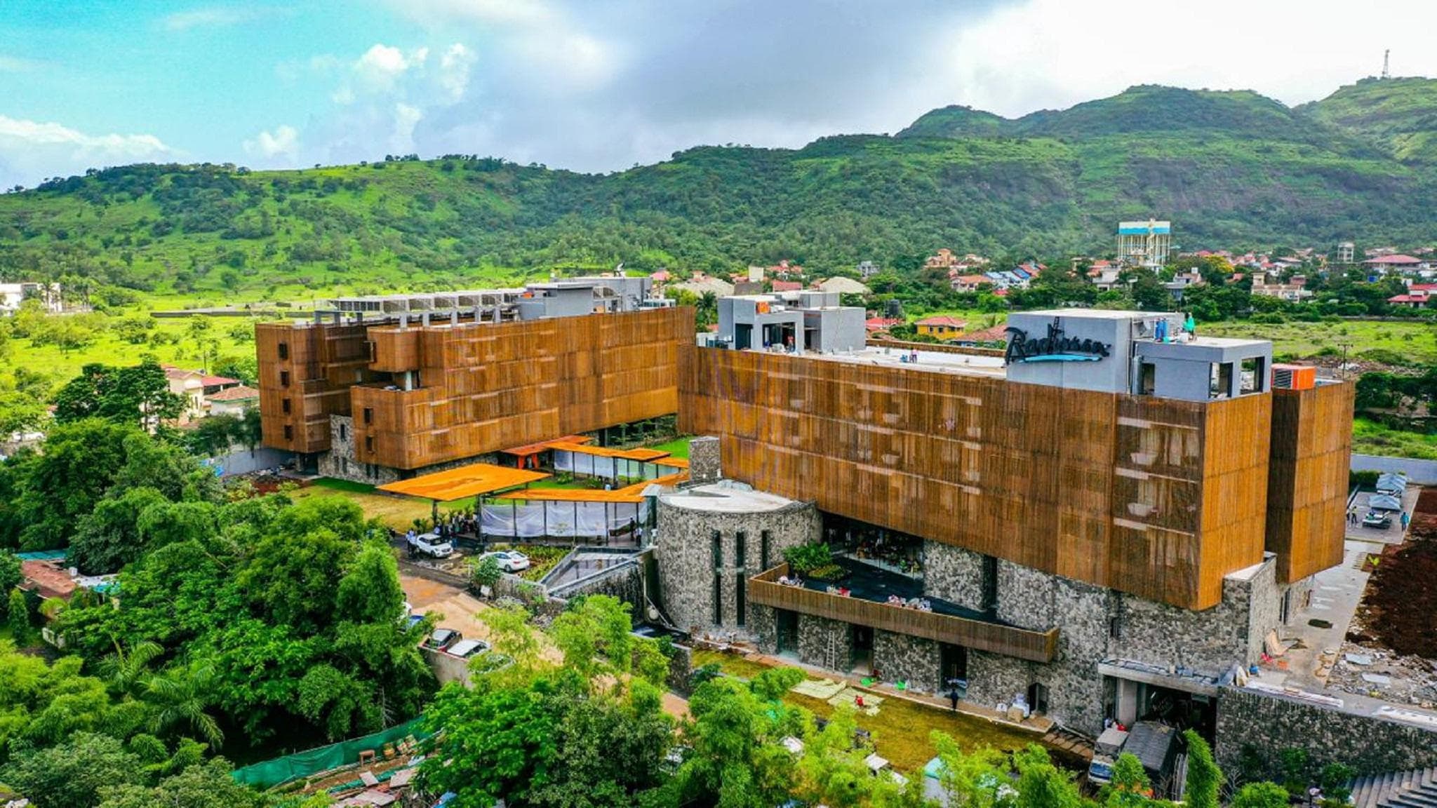 Radisson Resort and Spa Lonavala photo 3