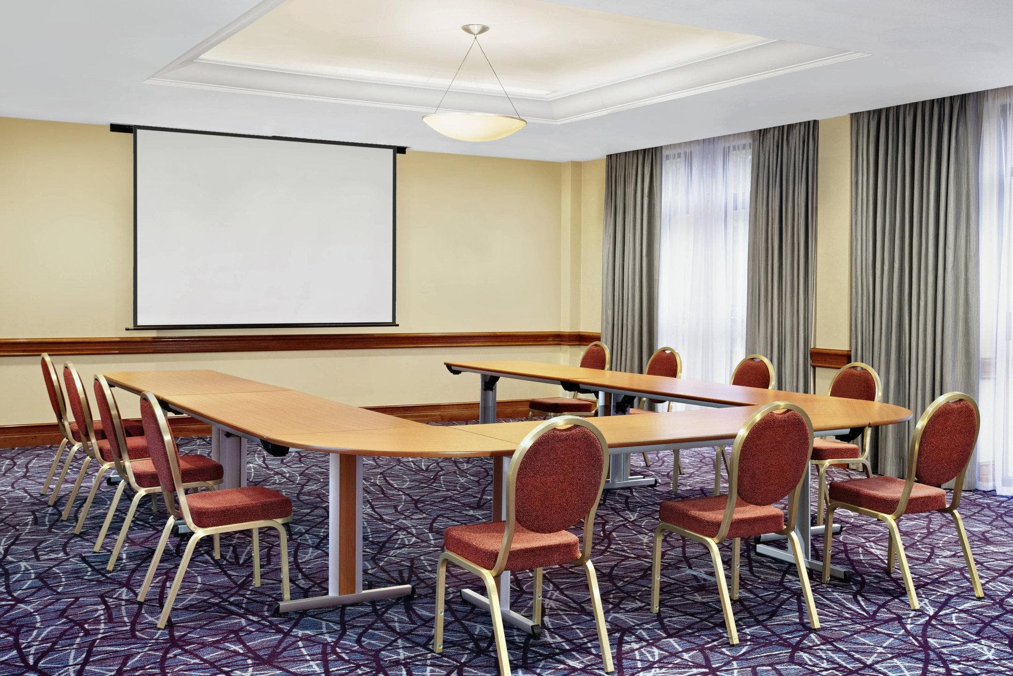 Sheraton Skyline Hotel London Heathrow photo 3