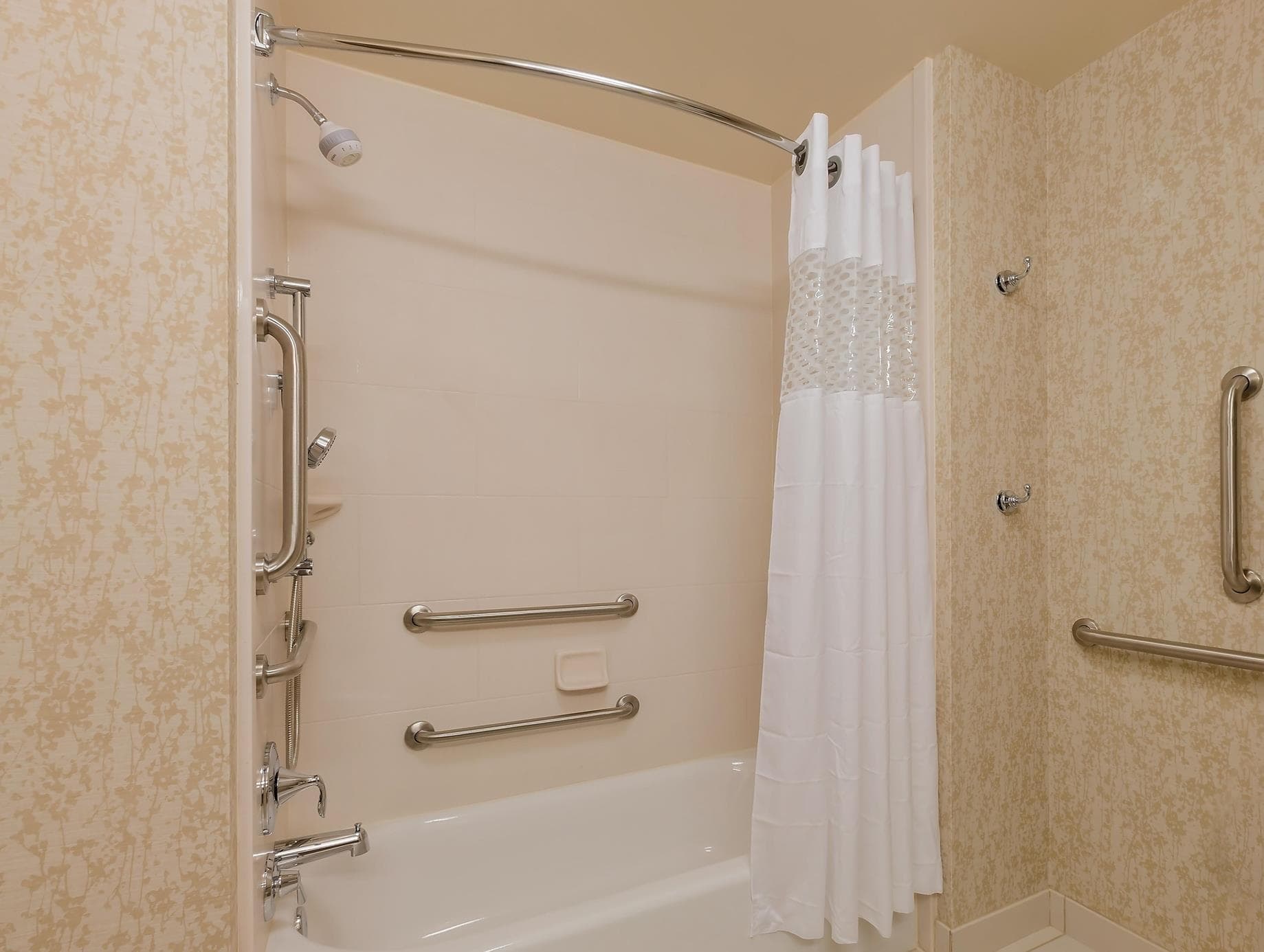 Hampton Inn & Suites Downtown Owensboro/Waterfront photo 5