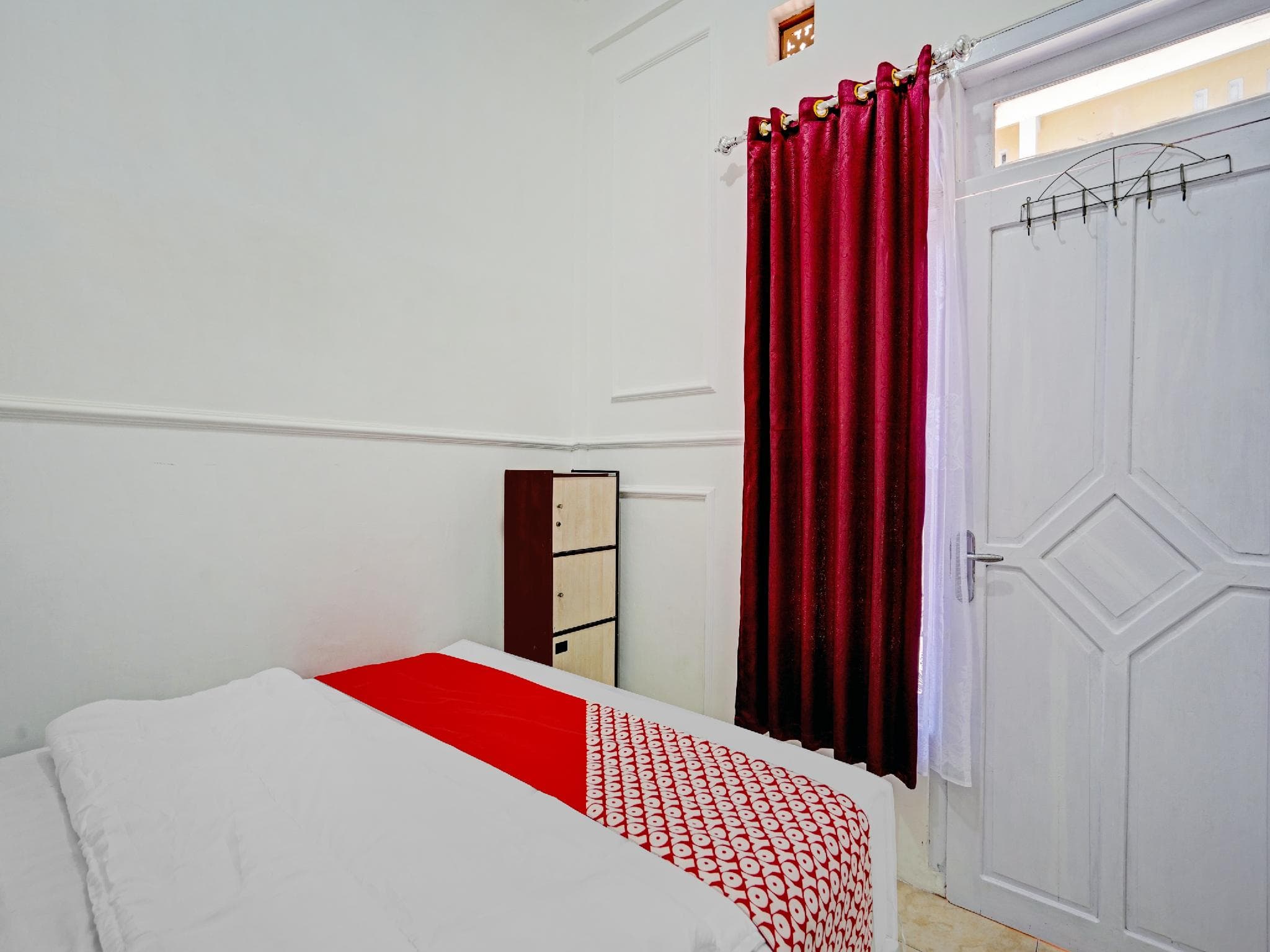 OYO 90546 Aura Syariah Homestay photo 2