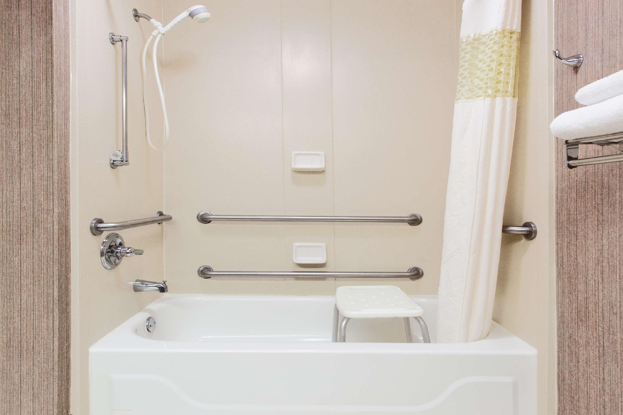 Hampton Inn Valdosta/Lake Park Area photo 2
