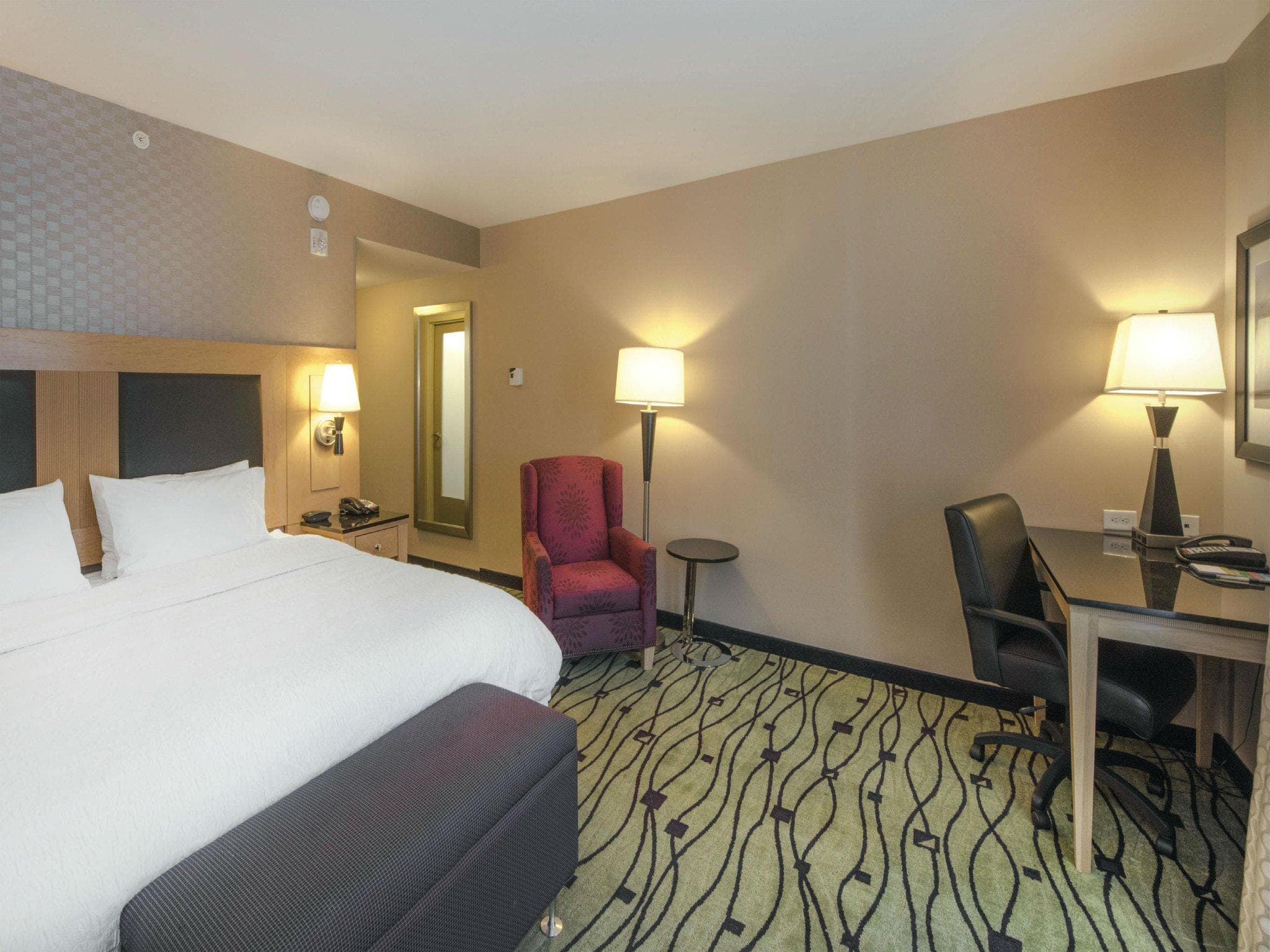 Hampton Inn & Suites Raleigh/Crabtree Valley photo 5