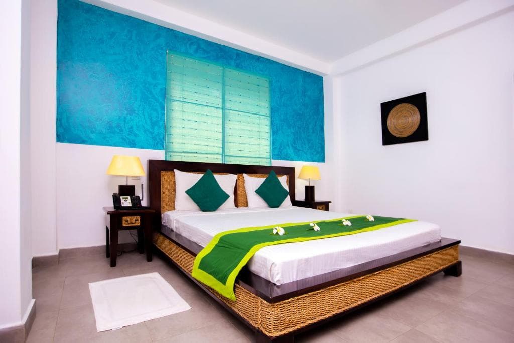 St.Lachlan Hotel & Suites photo 2