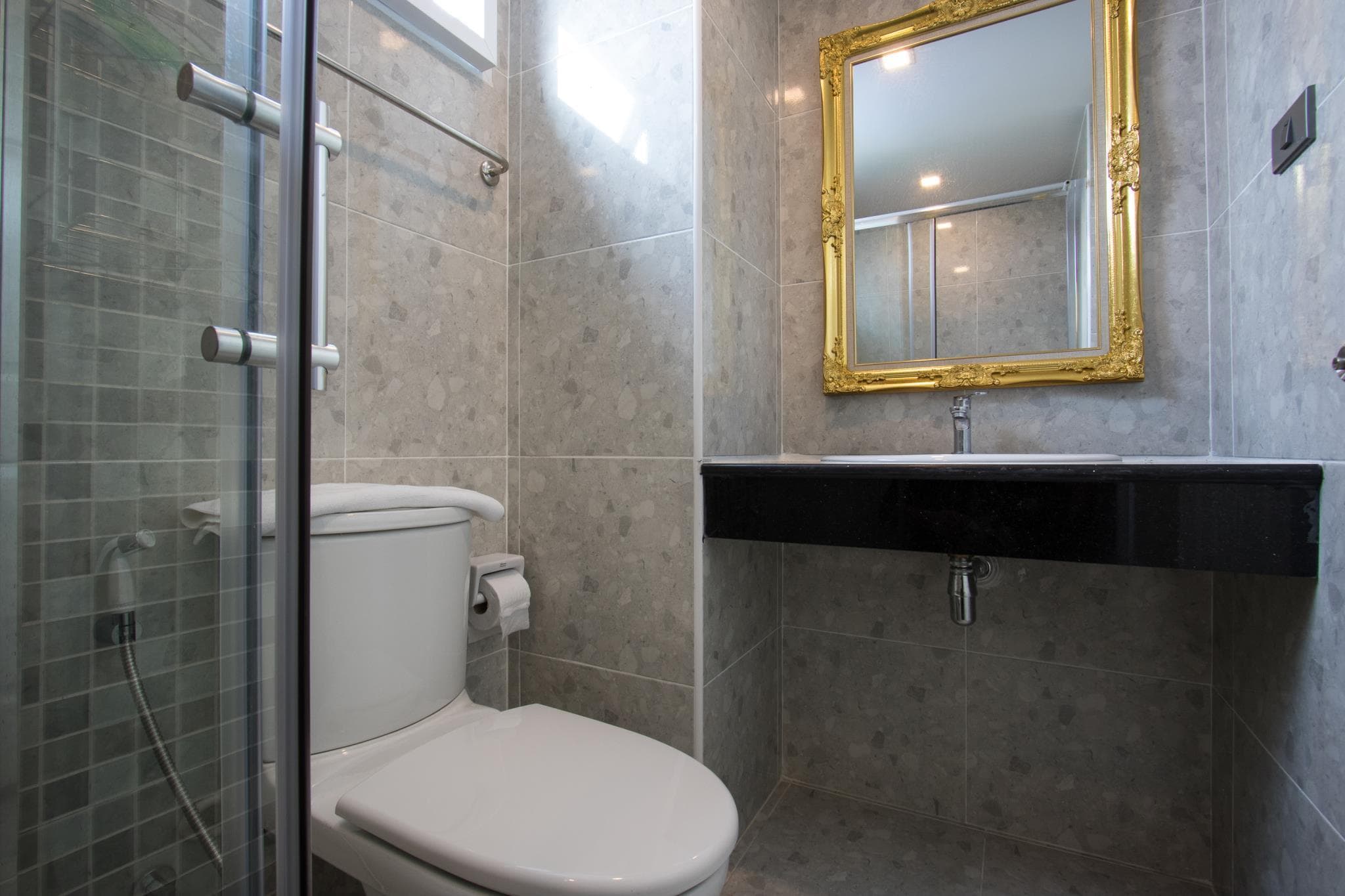 B-your home Hotel Donmueang Airport Bangkok photo 2