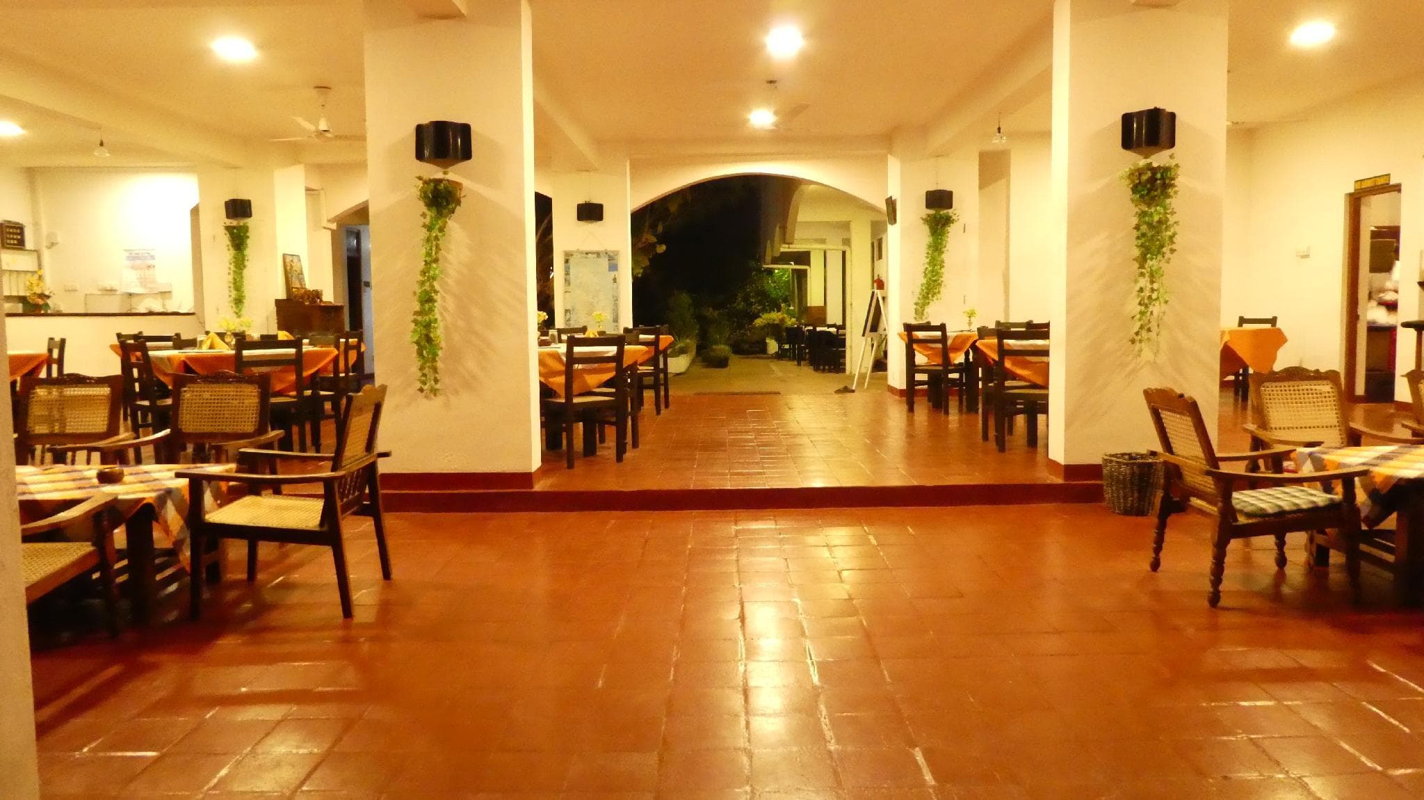 Hotel Hemadan photo 5