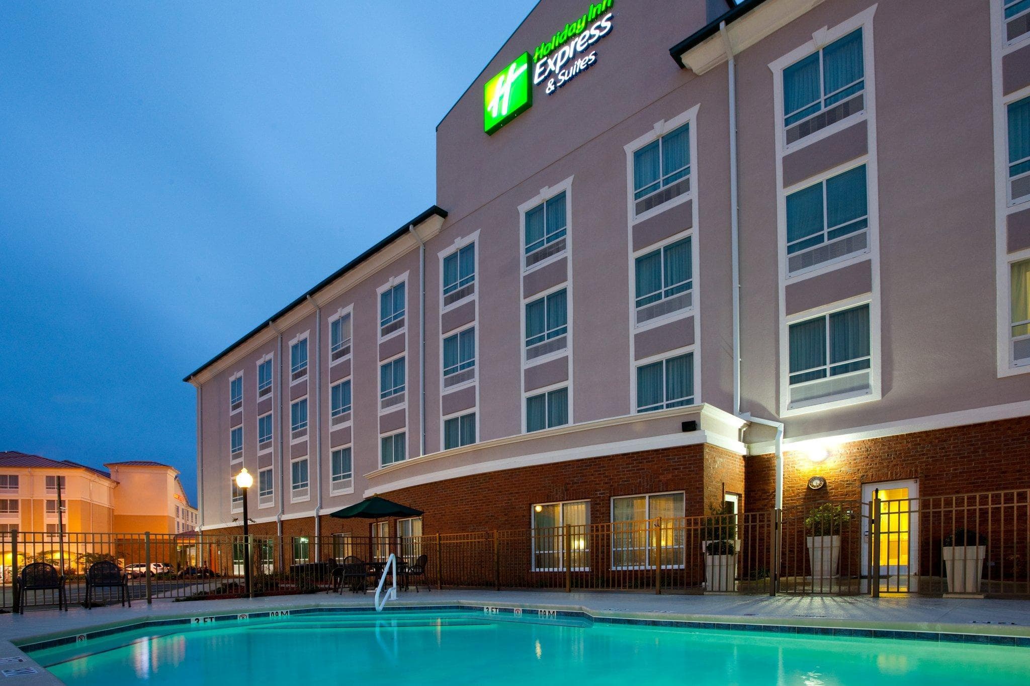 Holiday Inn Express Hotel & Suites Valdosta Southeast By IHG photo 4